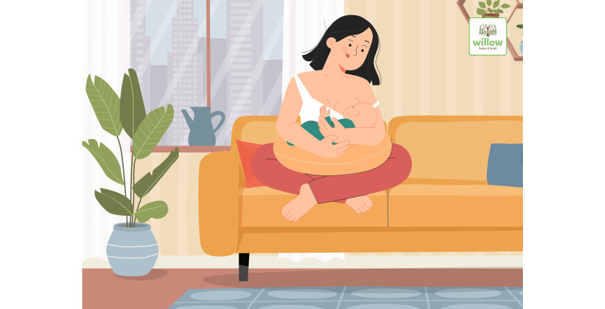 5 Cara Menyendawakan Bayi dengan Benar setelah Menyusui